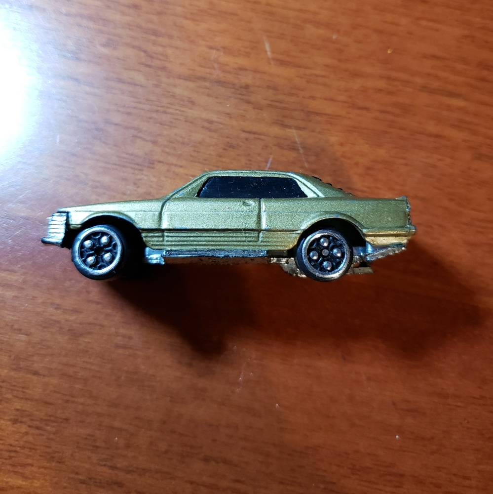 Gold die-cast Car